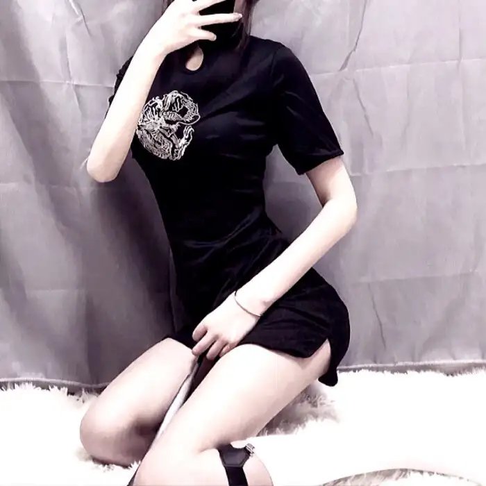 惹不起的宫主大人海报